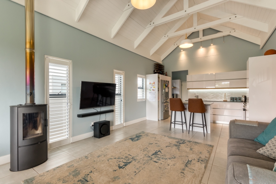 To Let 4 Bedroom Property for Rent in Aan de Wijnlanden Western Cape